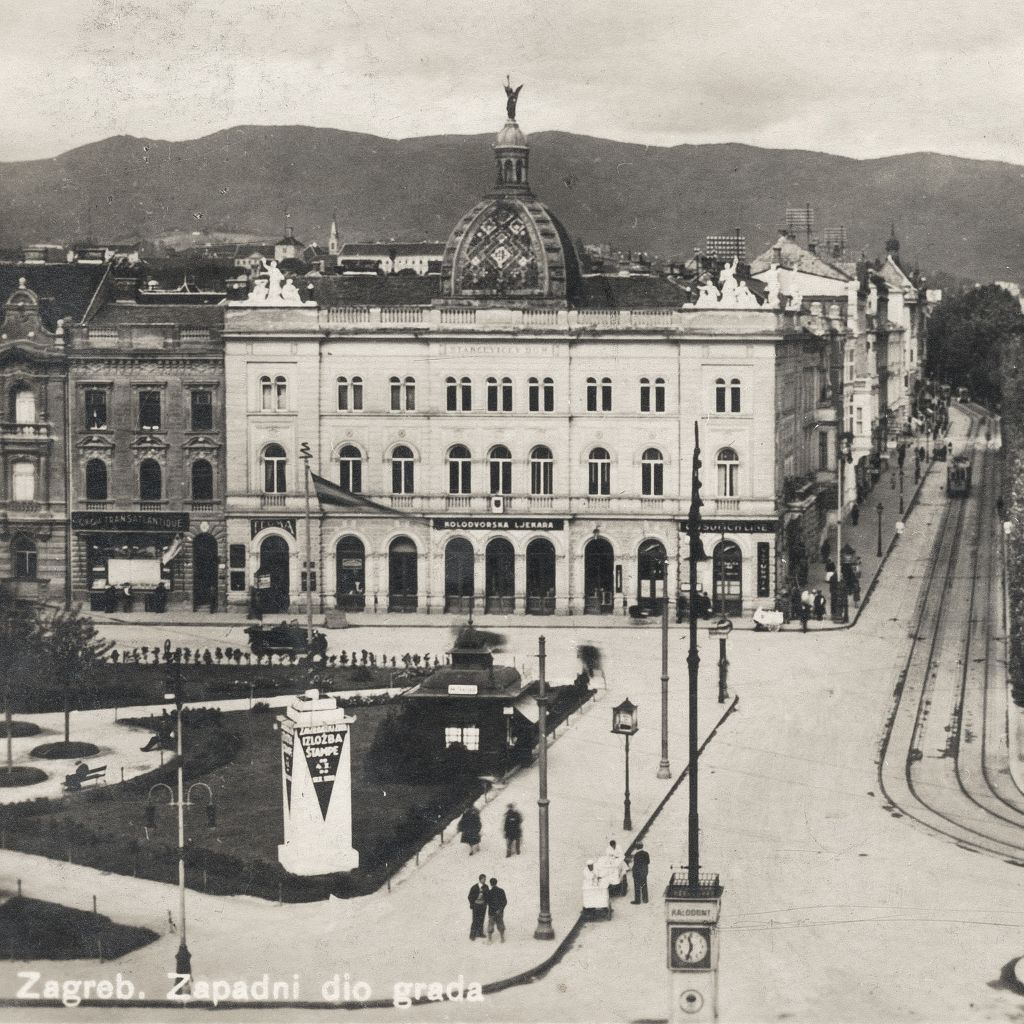Trg Ante Starčevića oko 1935. godine B